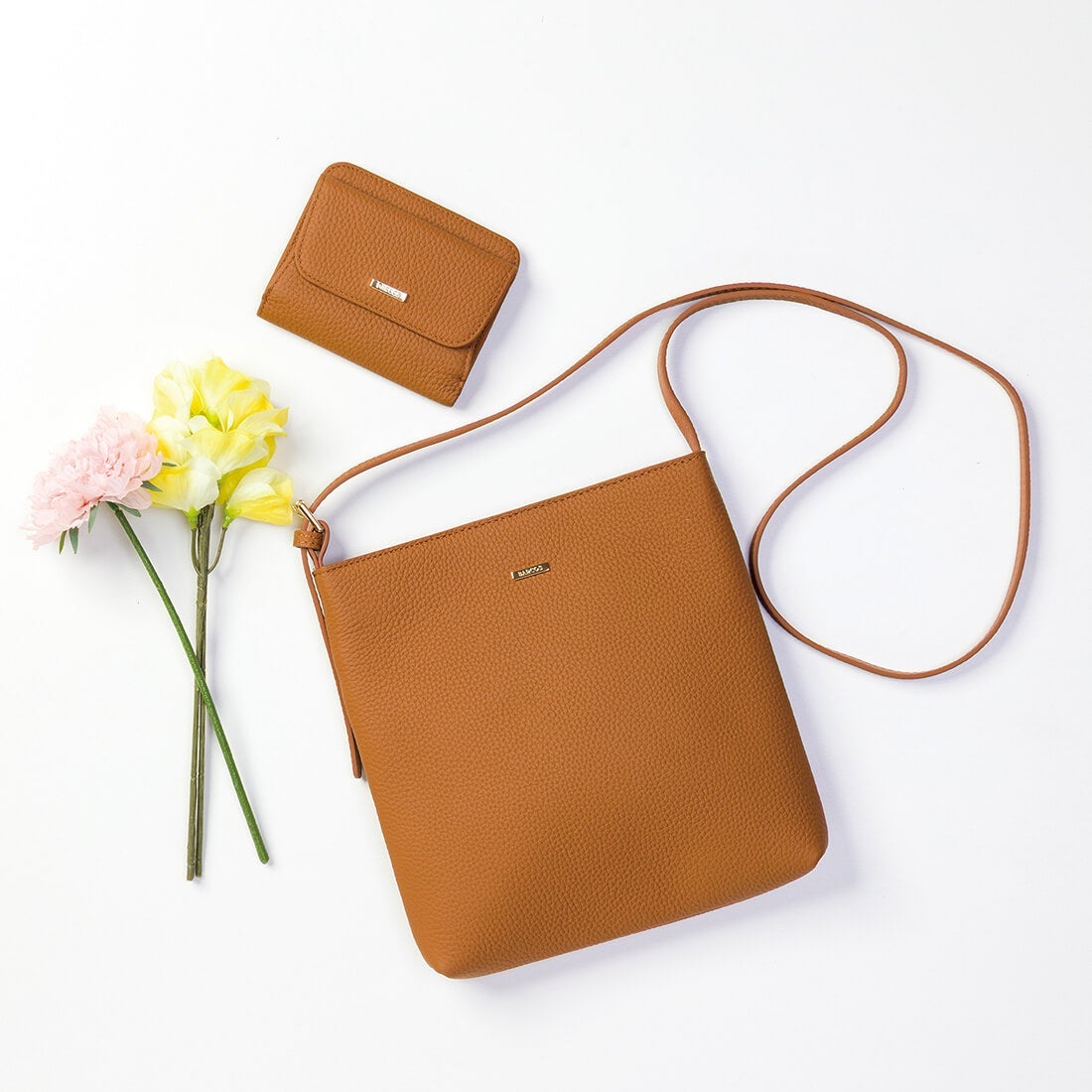 シュリンクレザー折財布&ポシェット<ルーニア>