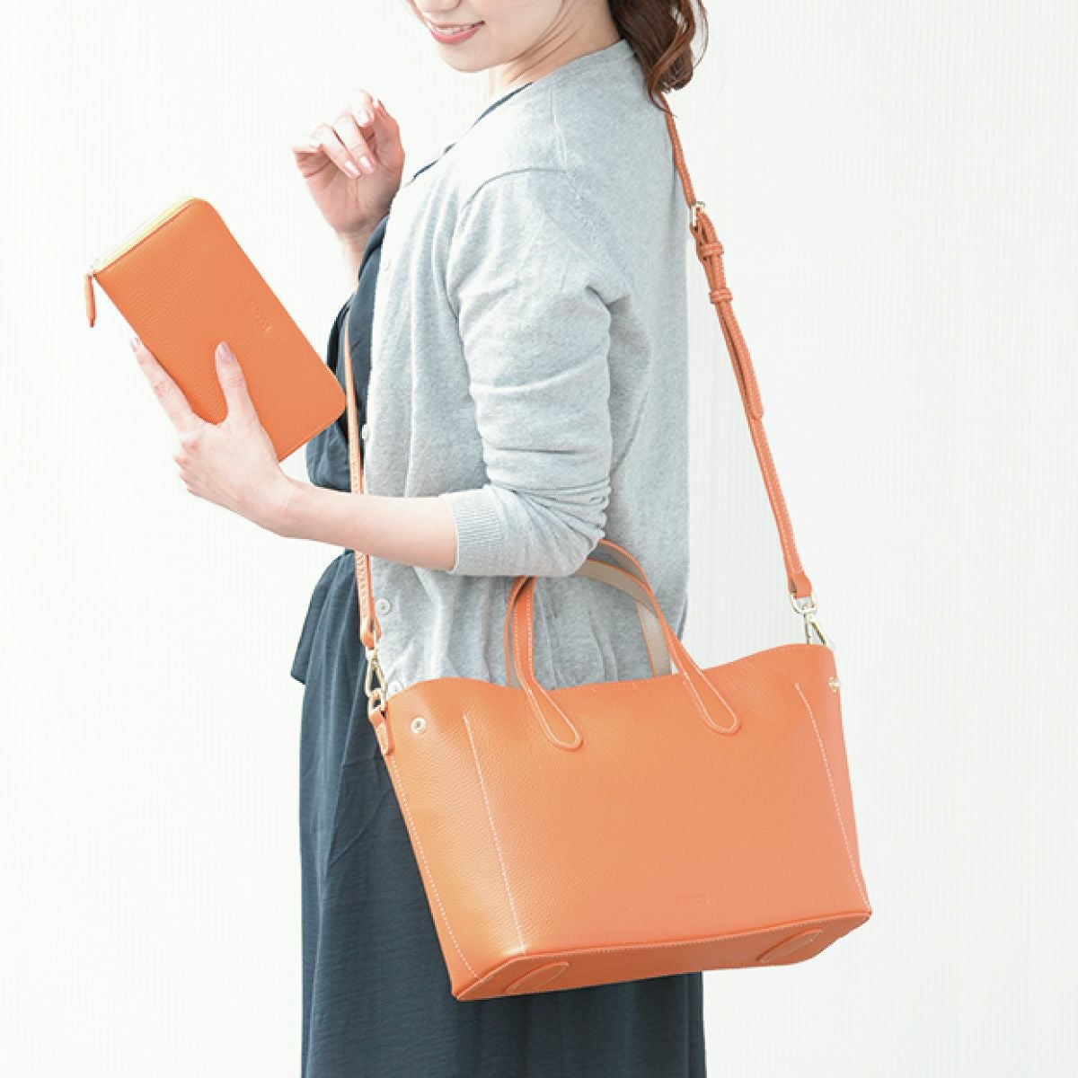 【セット商品】シュリンクレザーハンドバッグ＆財布＜ユニバーサルセット＞