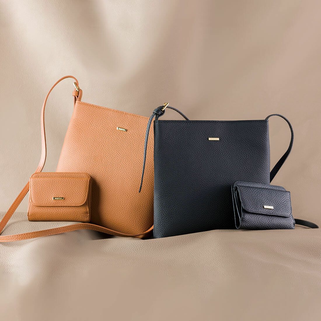 シュリンクレザー折財布＆ポシェット＜ルーニア＞